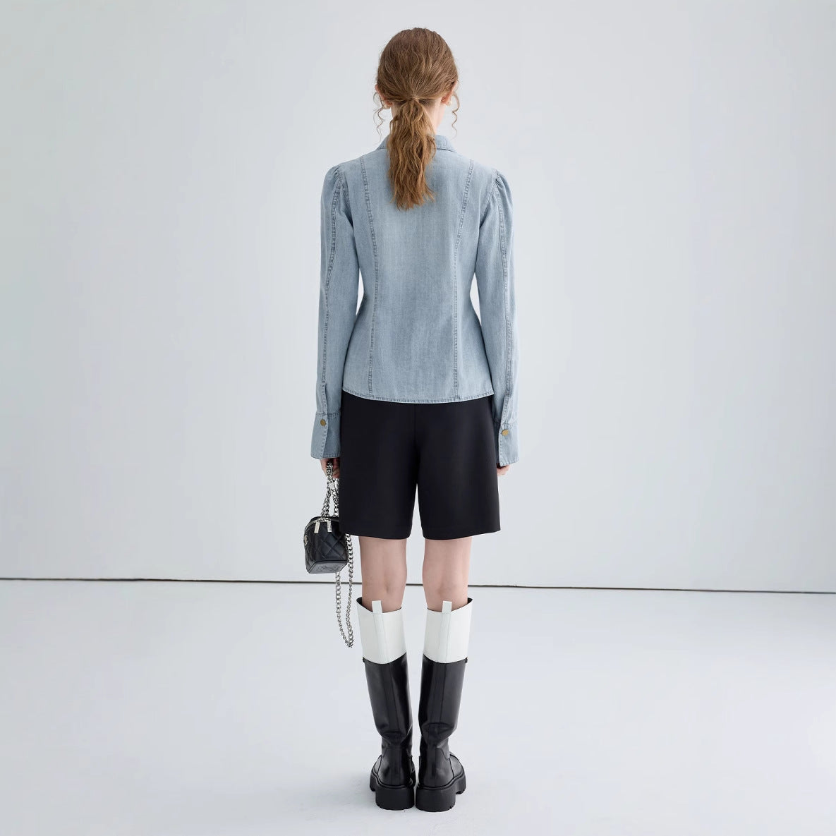 Blouse en jean élégante pour femmes avec fermeture en dentelle Chic und Stil