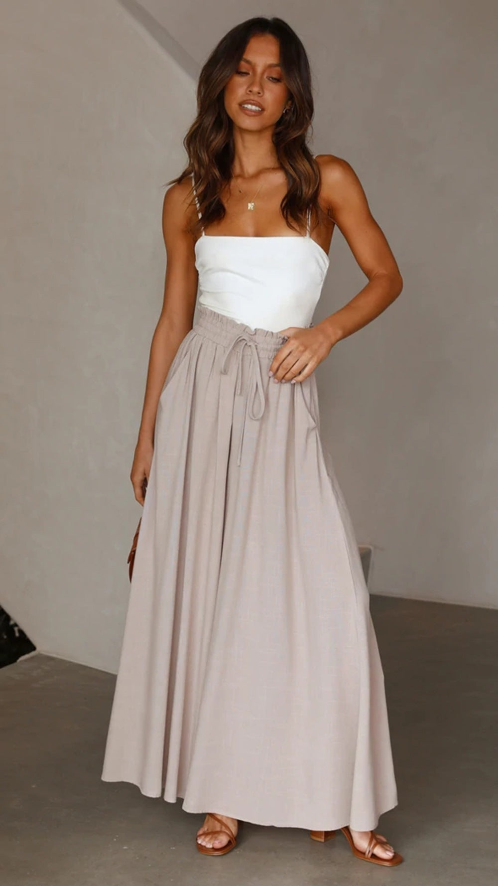 Jupe maxi pour femmes avec taille élastique et poches latérales Chic und Stil