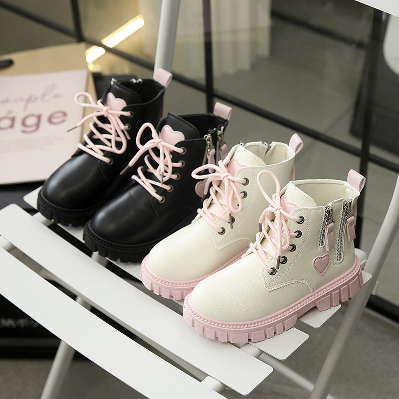 Bottes à la mode pour femmes avec fonction pratique de fermeture éclair et semelle antidérapante Chic und Stil