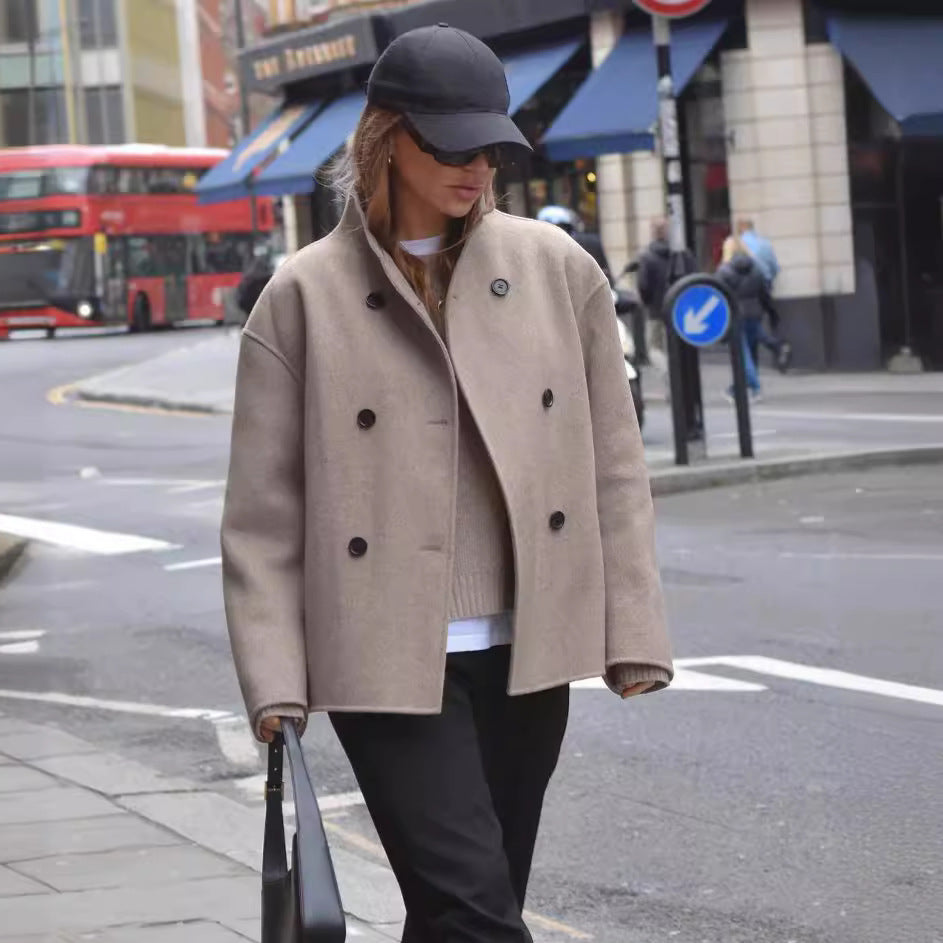 Blazer cropped à la mode pour dames Chic und Stil