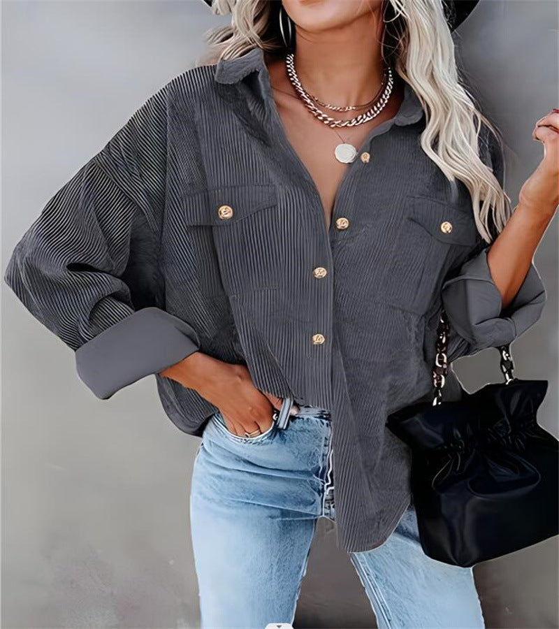 Veste utilitaire pour femmes avec un traitement détaillé des boutons et des poches Chic und Stil