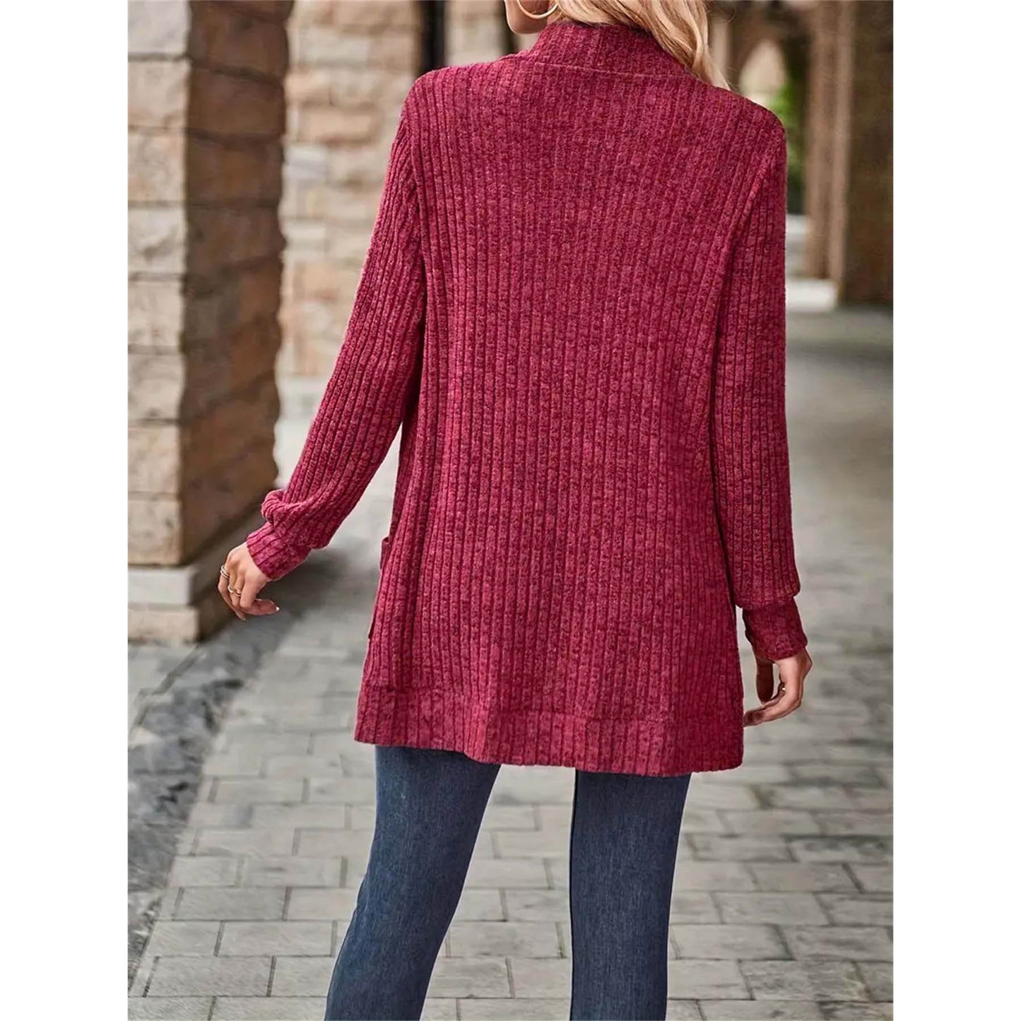 Veste en tricot ouverte pour dames avec surface texturée et poches pratiques Chic und Stil
