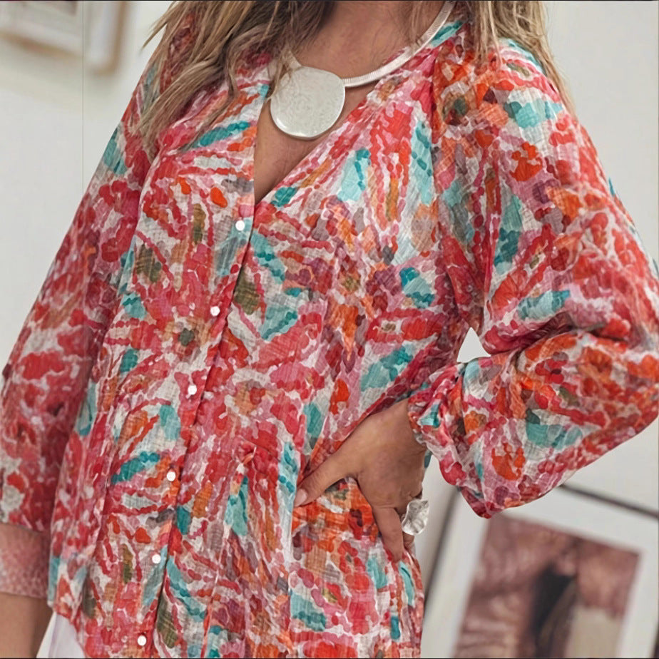 Robes maxi pour femmes avec un imprimé floral coloré et un léger décolleté en V Chic und Stil