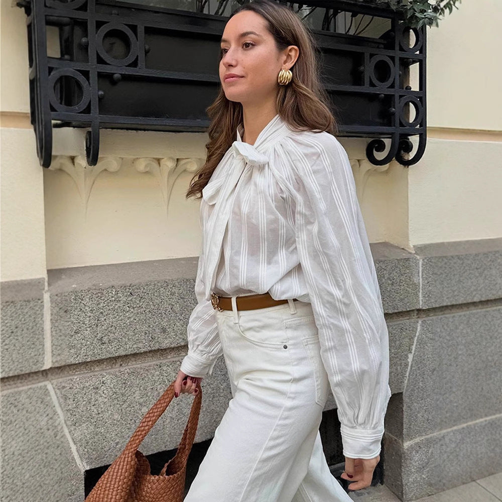 Blouse élégante pour femmes avec détail en nœud et design rayé Chic und Stil