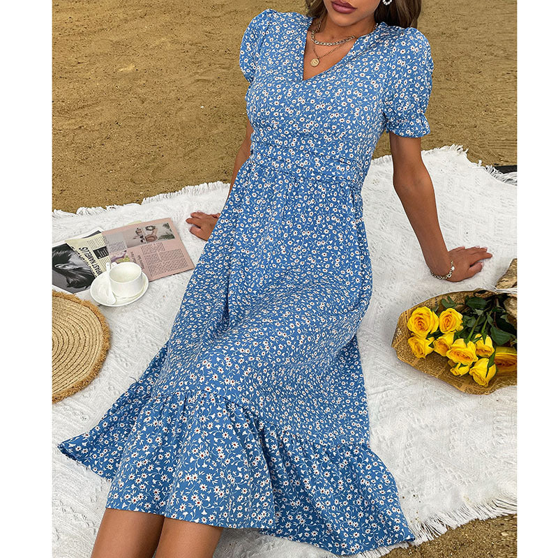 Robe portefeuille florale pour femmes avec volants Chic und Stil