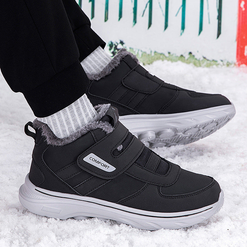 Baskets d'hiver isolées pour femmes avec une fermeture velcro pratique et une doublure intérieure douce Chic und Stil