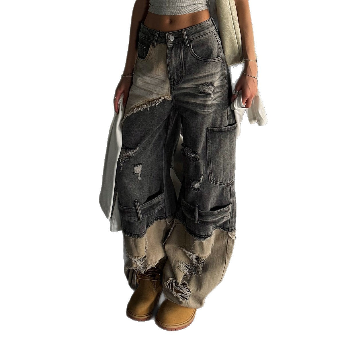 Dames Cargo-Jeans avec un lavage unique et des détails déchirés Chic und Stil