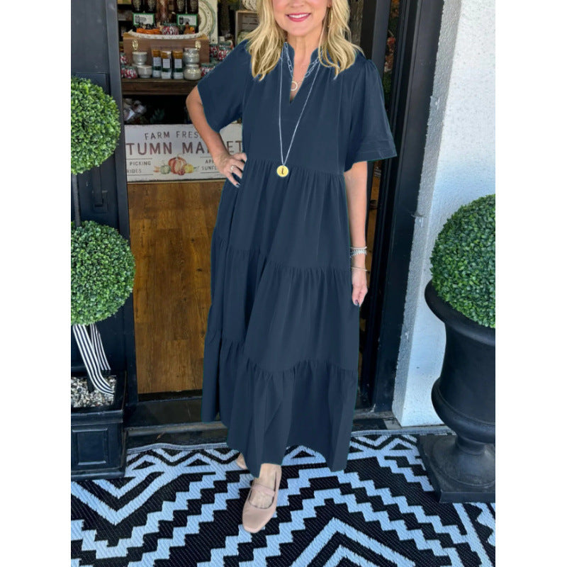 Robe maxi à manches longues pour femme avec décolleté en V et détail volant Chic und Stil