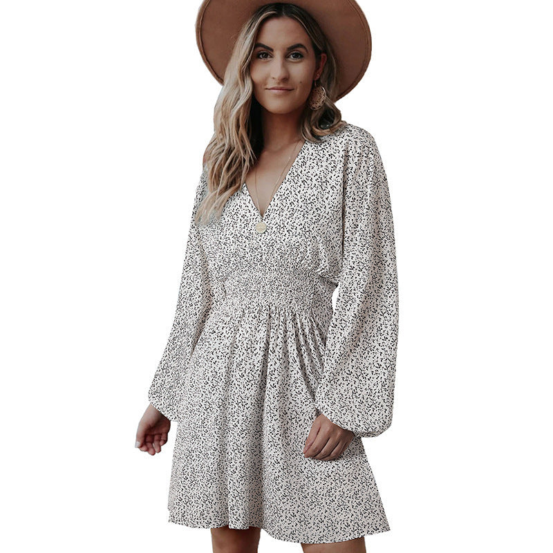 Robe femme avec coupe cintrée et manches ballon décontractées Chic und Stil