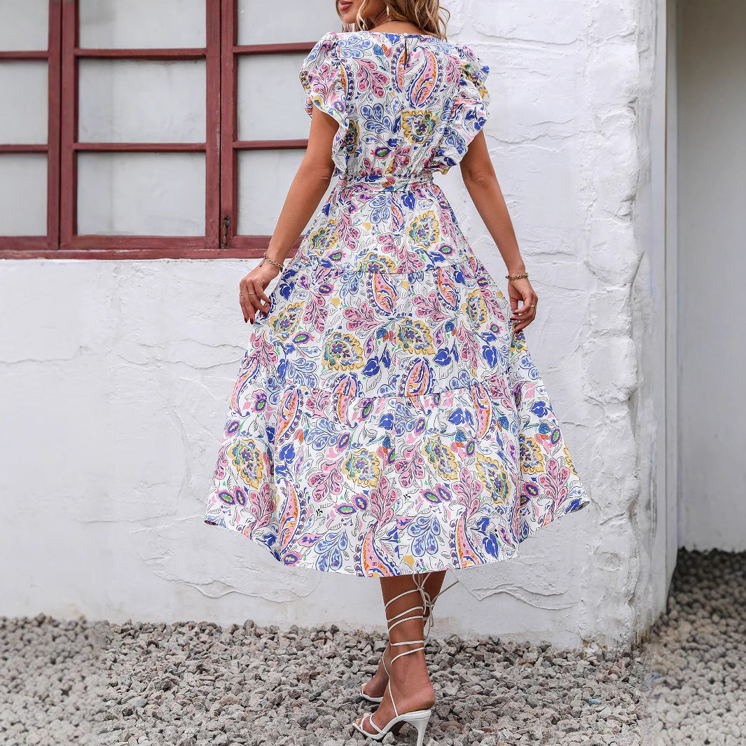 Robe maxi femme avec motif floral et détails décoratifs en volants Chic und Stil