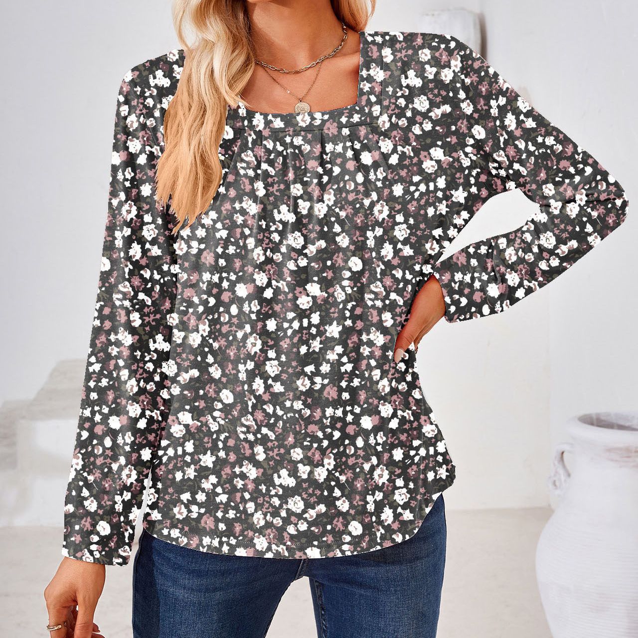 Blouse pour femmes avec motif jacquard floral et coupe ample Chic und Stil