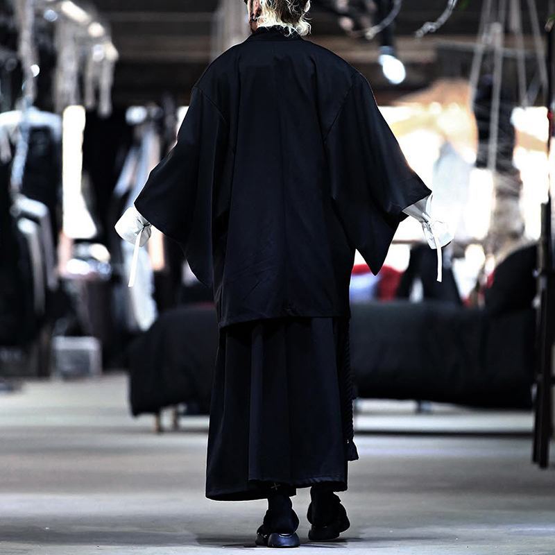 Veste kimono femme avec coupe moderne et poches pratiques Chic und Stil