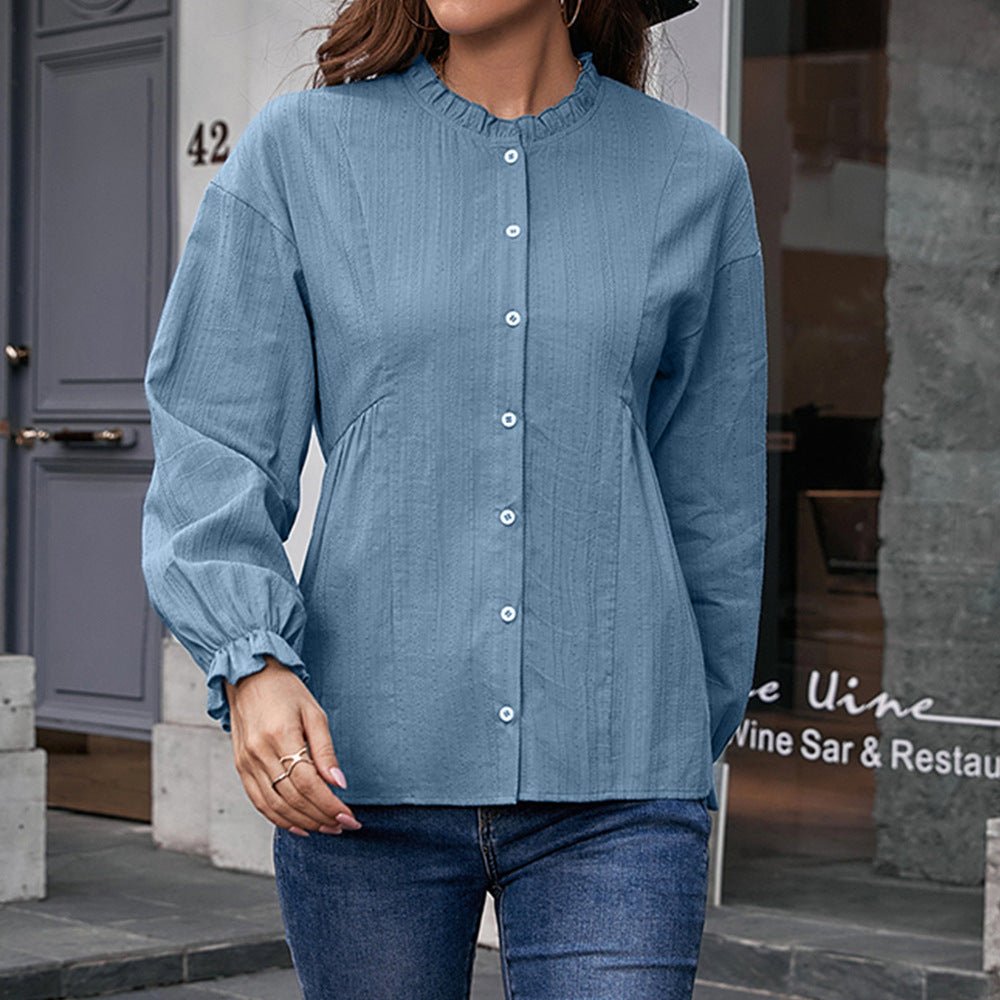 Chemisier femme avec ourlet à volants et détails de boutons Chic und Stil