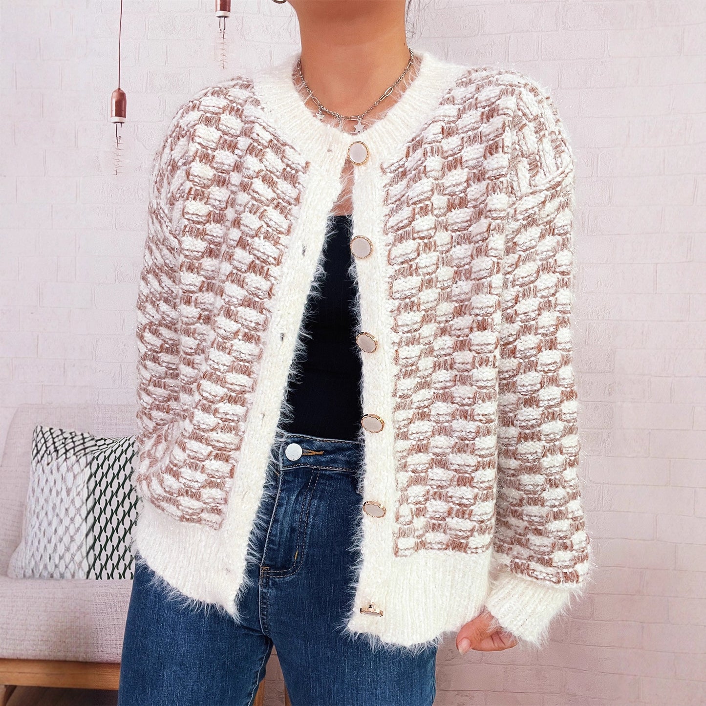 Cardigan en tricot confortable pour femmes avec design de boutons décoratifs Chic und Stil