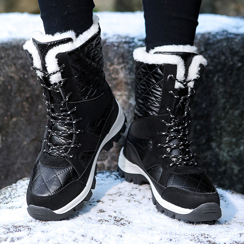 Bottes d'hiver thermiquement isolées pour femmes avec semelle profilée antidérapante et doublure intérieure douillette Chic und Stil