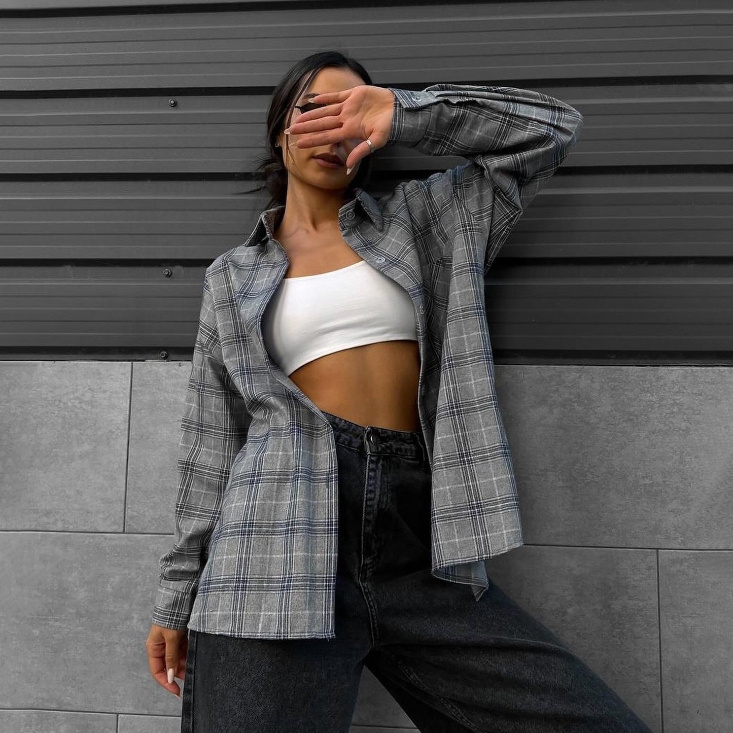 Chemise à carreaux pour femmes dans une coupe oversize décontractée Chic und Stil