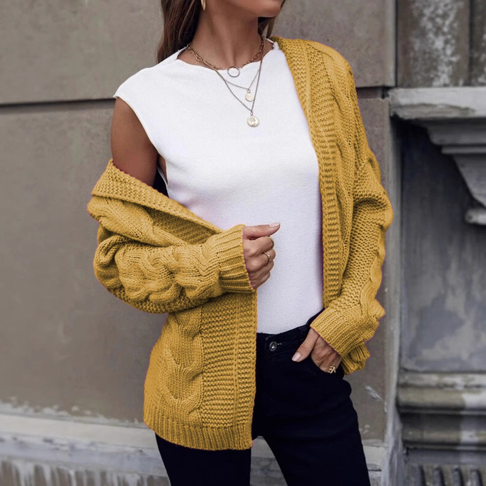 Veste en grosse maille pour femmes avec capuche et motif en relief Chic und Stil