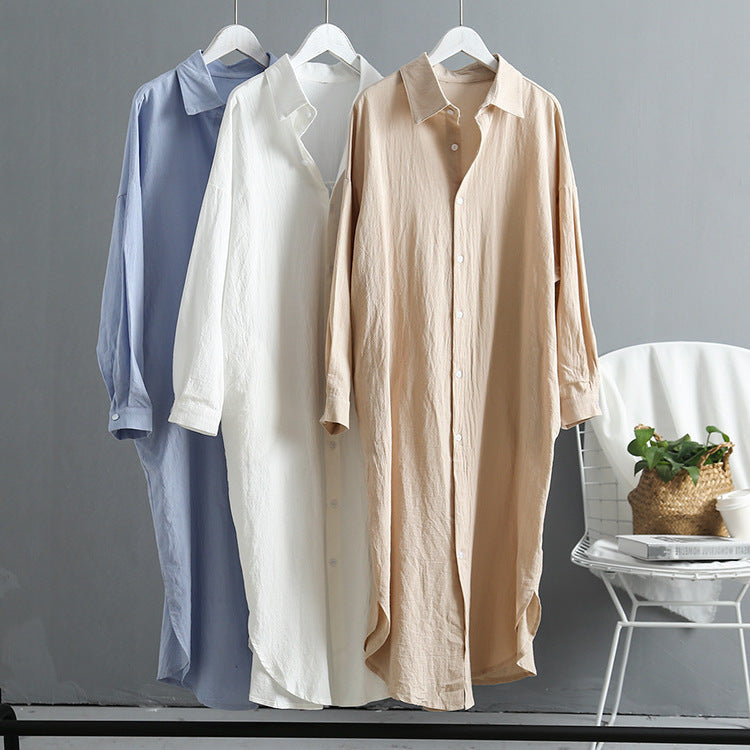Robe chemise à manches longues pour femmes avec des détails de boutons classiques et des manches raglan Chic und Stil