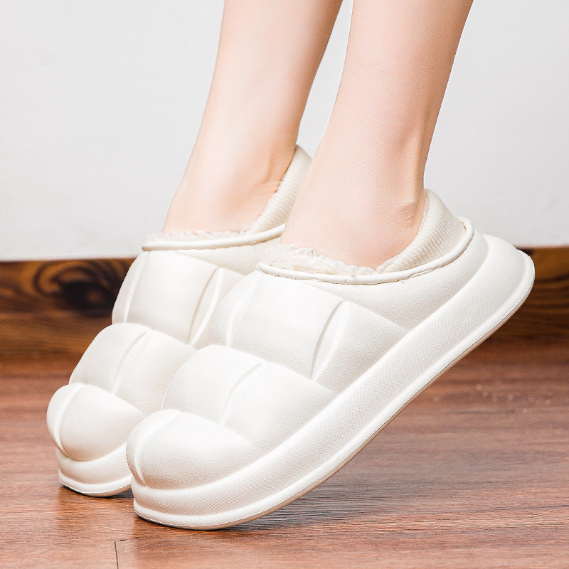 Chaussons pour femmes avec doublure douillette et semelle extérieure antidérapante Chic und Stil