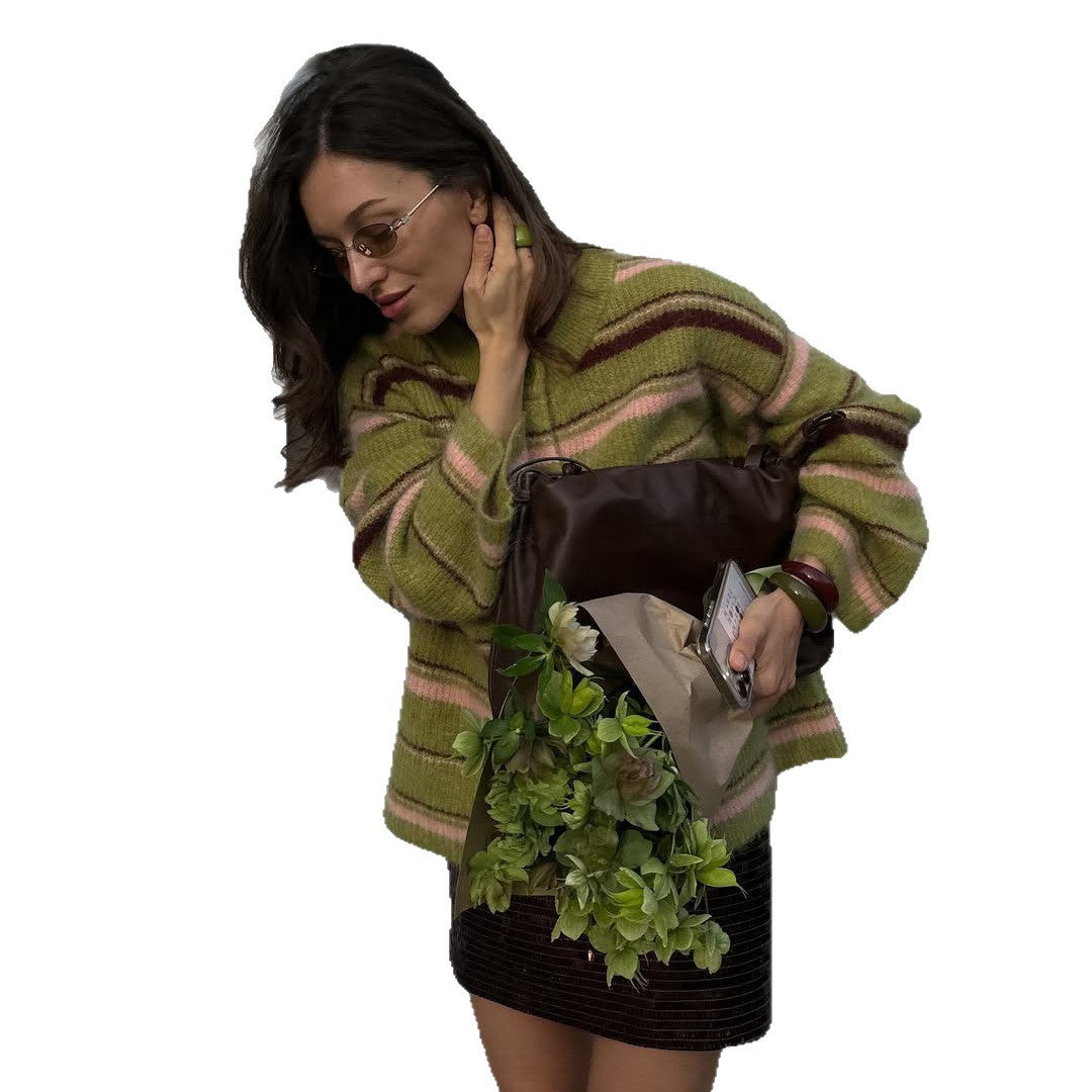 Women's chunky knit sweater with chic and stylish striped design