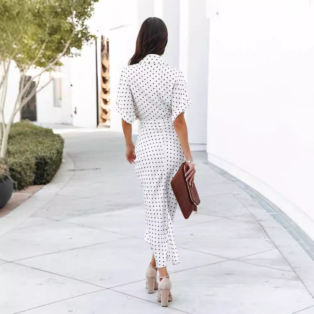 Robe midi à pois pour dames avec ceinture à nouer Chic und Stil