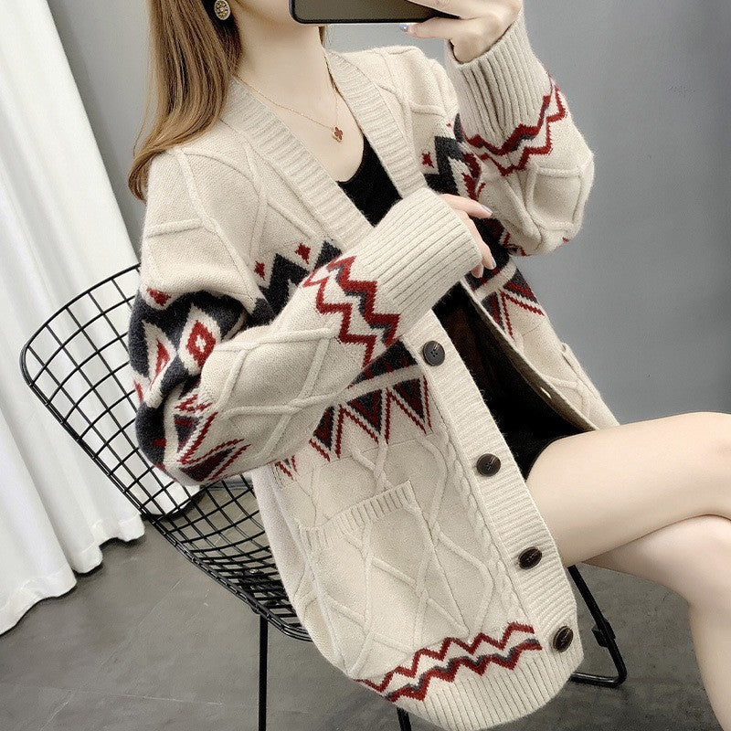 Cardigan en tricot épais pour femmes avec un motif moderne et des poches pratiques Chic und Stil