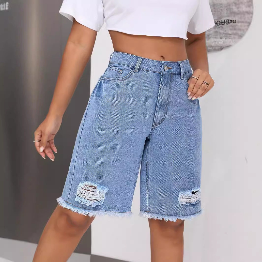 Shorts en denim détruit pour femmes au style décontracté avec ourlet effiloché et détails de déchirure à la mode Chic und Stil