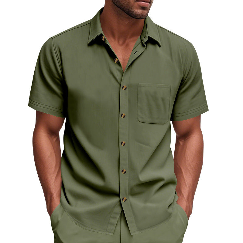Chemise à manches courtes pour homme avec poche poitrine et détails de boutons à la mode Chic und Stil