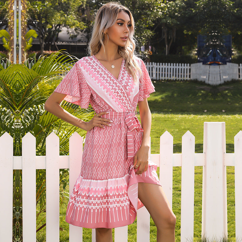 Robe midi enveloppante pour femmes avec motifs décoratifs Chic und Stil
