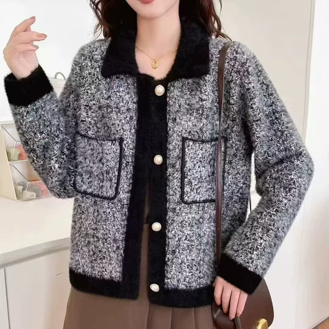Dames Pull-over moelleux avec poches et col contrastants Chic und Stil