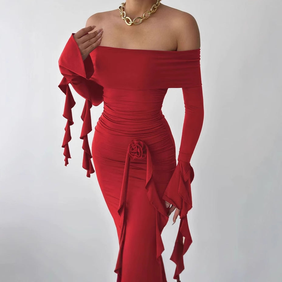 Mode Femme Élégante Robe Max longue Off-Shoulder avec Détails en Volants et Silhouette Ajustée Chic und Stil