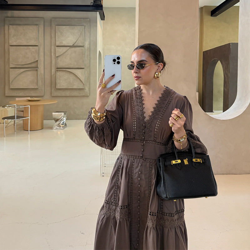 Robe maxi femme avec broderies artistiques et manches aérées Chic und Stil