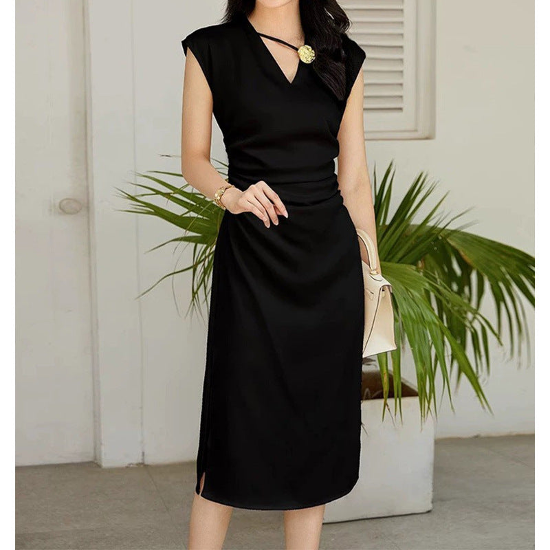 Robe midi élégante pour femme avec un décolleté unique Chic und Stil
