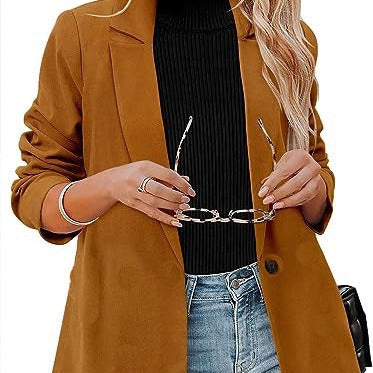 Blazer classique pour femmes au design moderne avec un élégant revers Chic und Stil