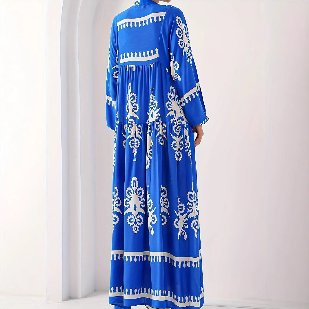 Robe longue kaftan pour femmes avec accents floraux et boutons Chic und Stil