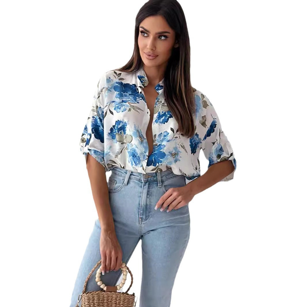 Blouse pour femmes avec design floral et coupe décontractée Chic und Stil