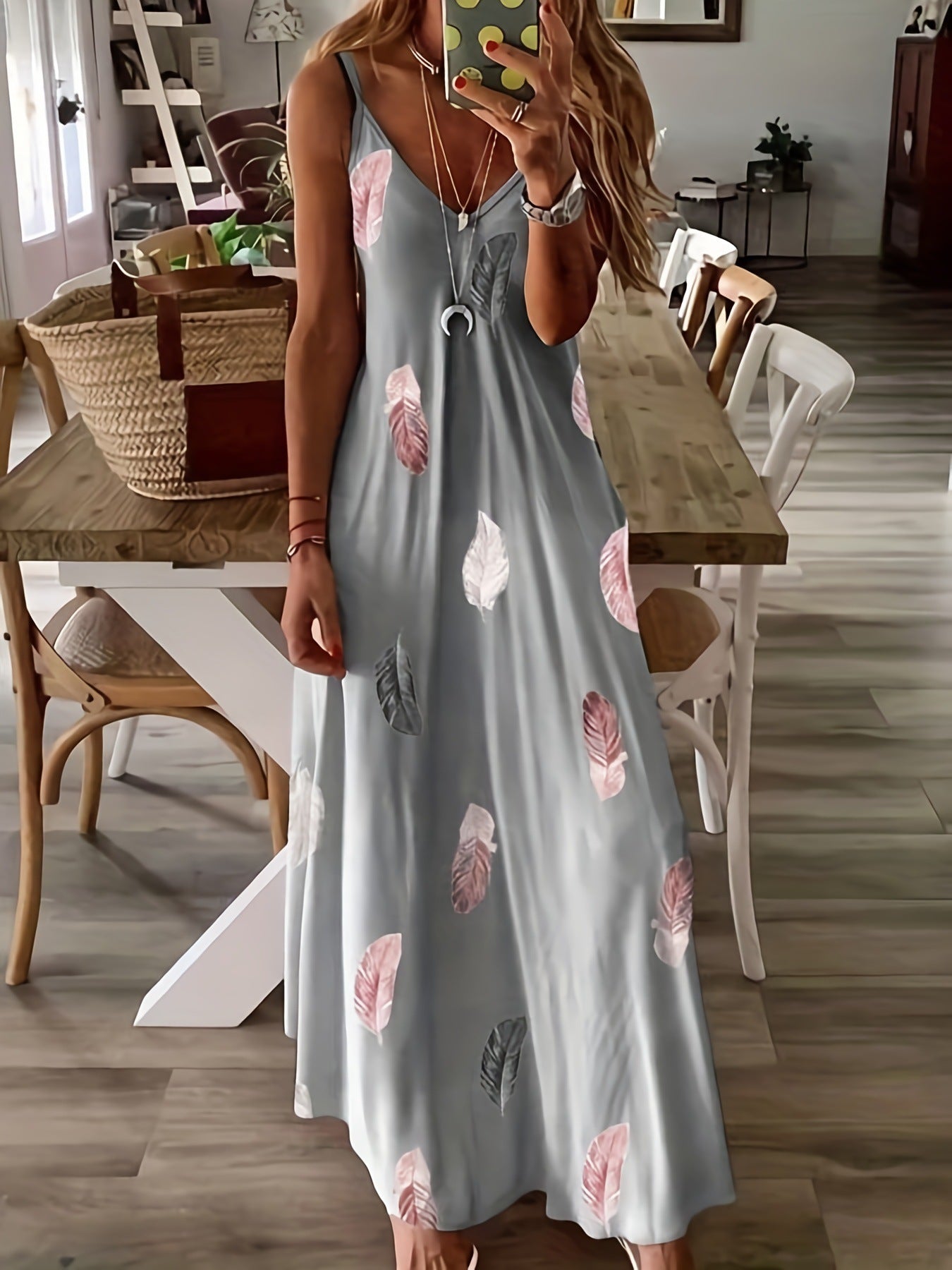 Robe maxi à imprimé feuillage Chic und Stil