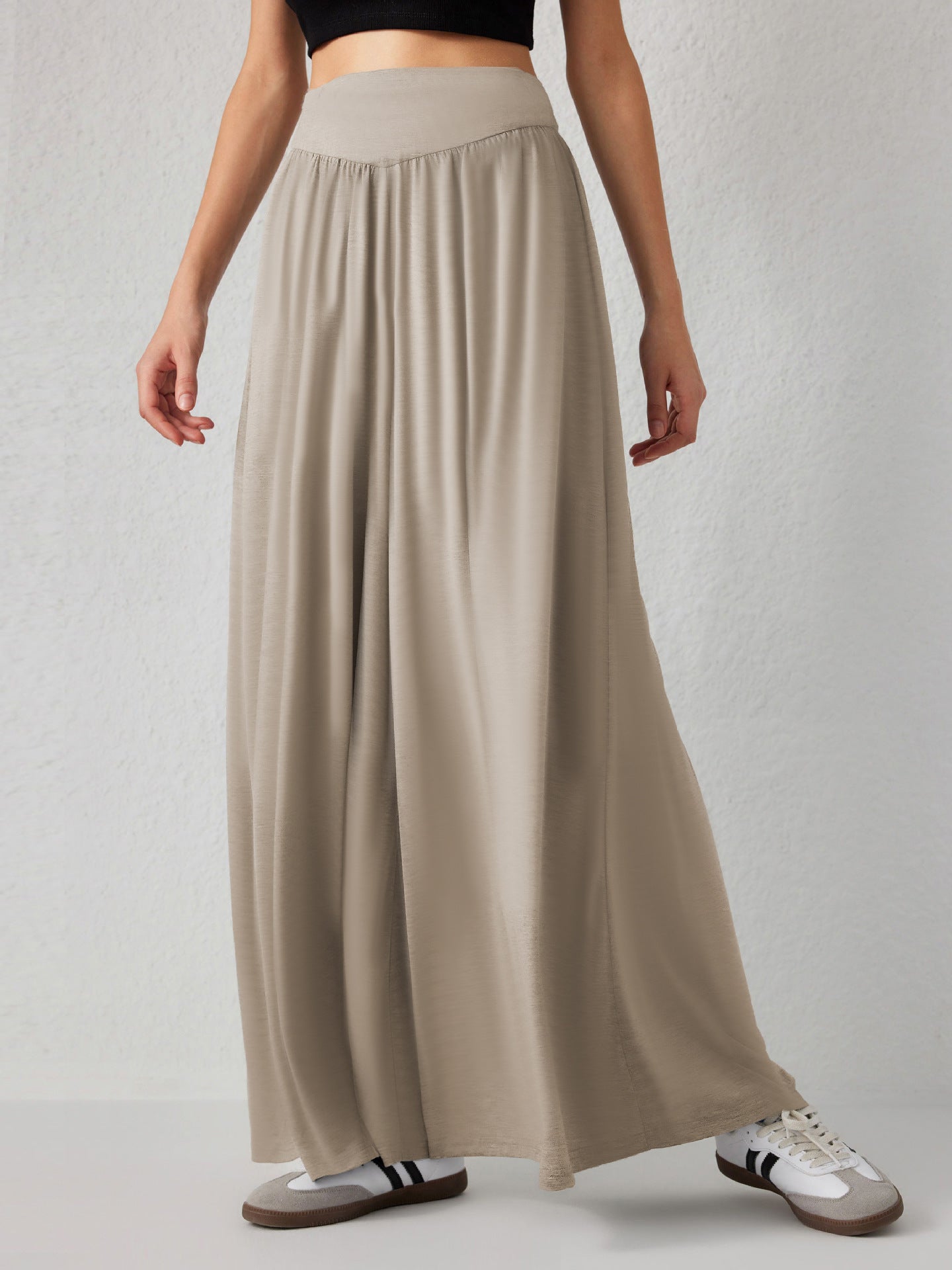 Jupe maxi aérienne pour femmes avec coupe ample et taille élastique Chic und Stil
