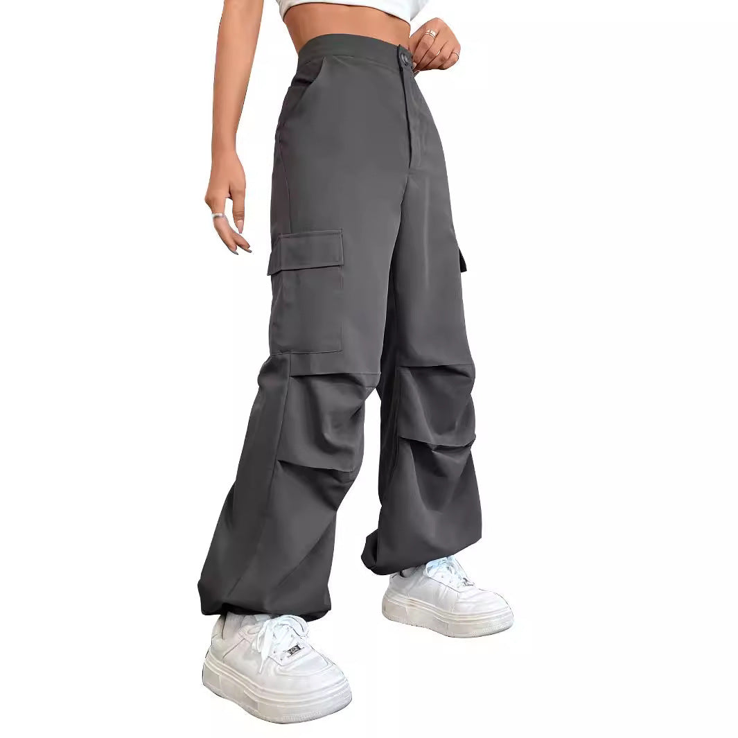 Pantalon cargo pour femmes à coupe large avec poches pratiques Chic und Stil