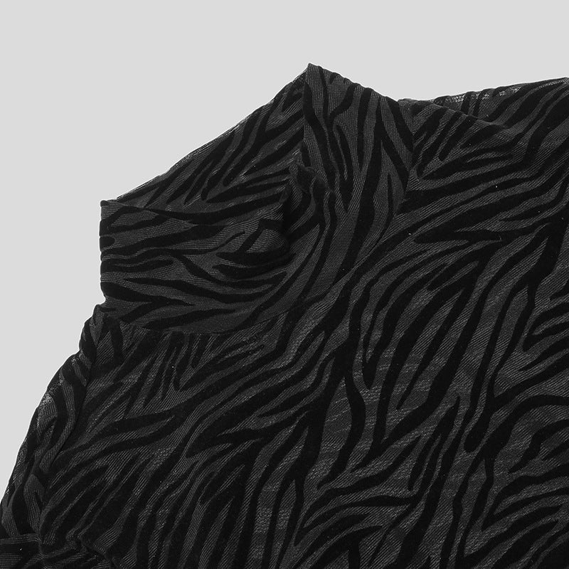 T-shirt à manches longues pour femmes avec imprimé animal texturé et col montant Chic und Stil