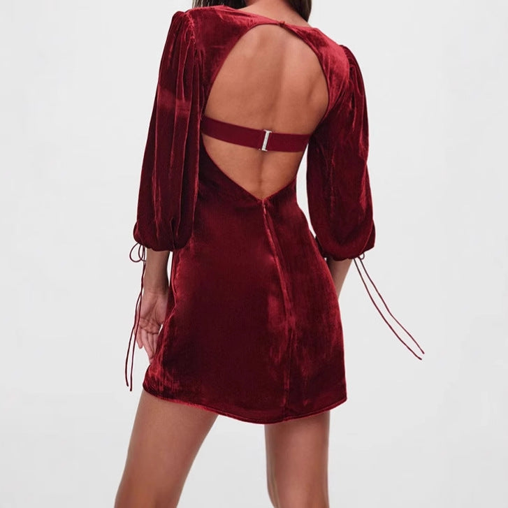 Robe en velours courte pour femmes avec manches bouffantes et décolleté carré Chic und Stil