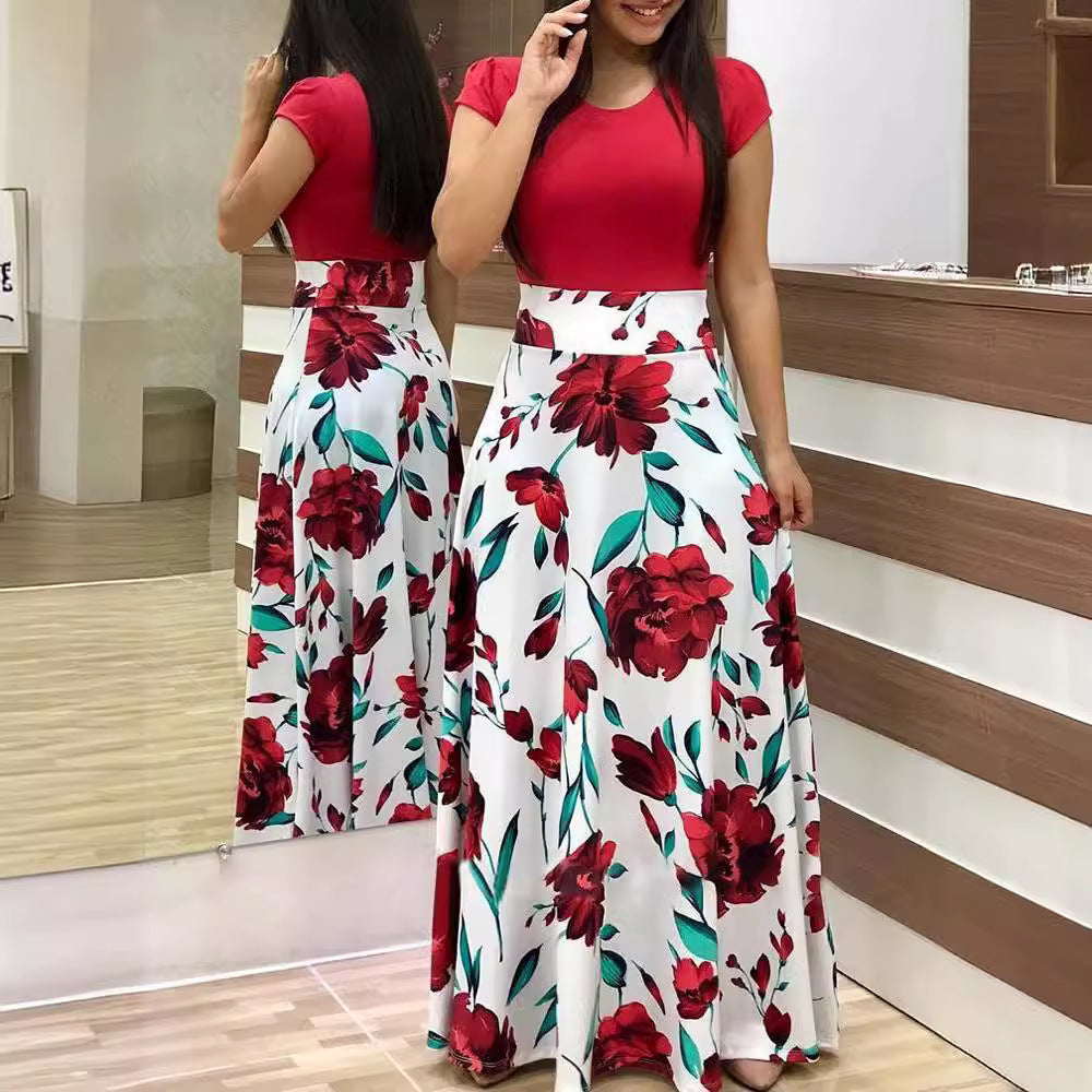 Robe maxi florale pour femmes avec haut cintré Chic und Stil