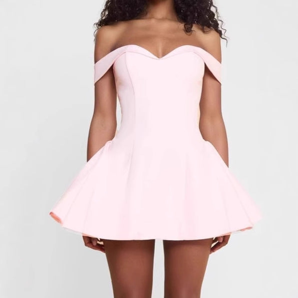 Robe mini off-shoulder pour femmes avec jupe volumineuse et élégant décolleté en V Chic und Stil