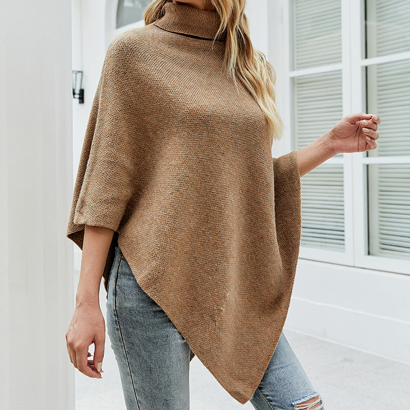 Dame poncho en tricot avec col haut et boutons décoratifs Chic und Stil