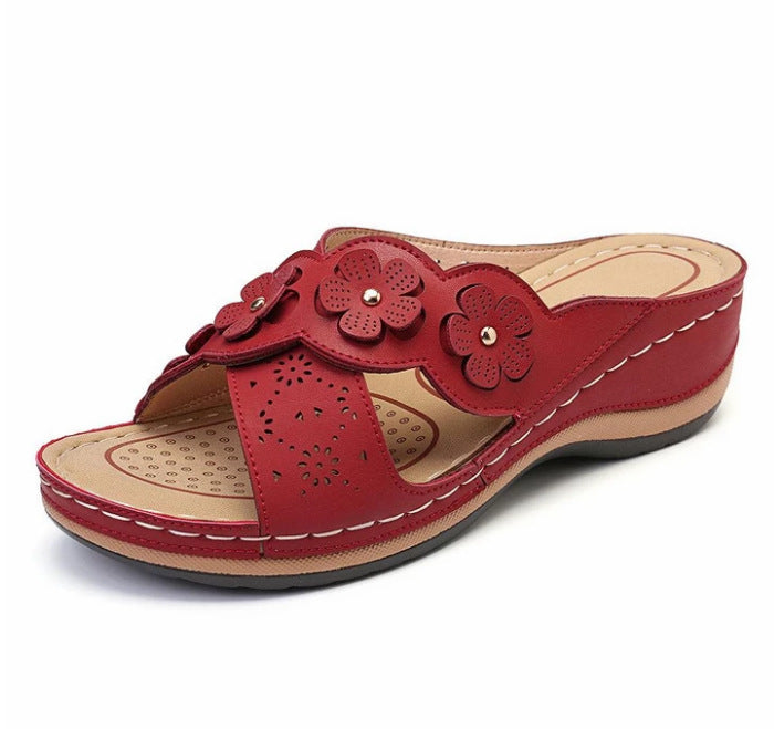 Chaussures pour femmes avec décoration florale Sandales confort à enfiler Chic und Stil