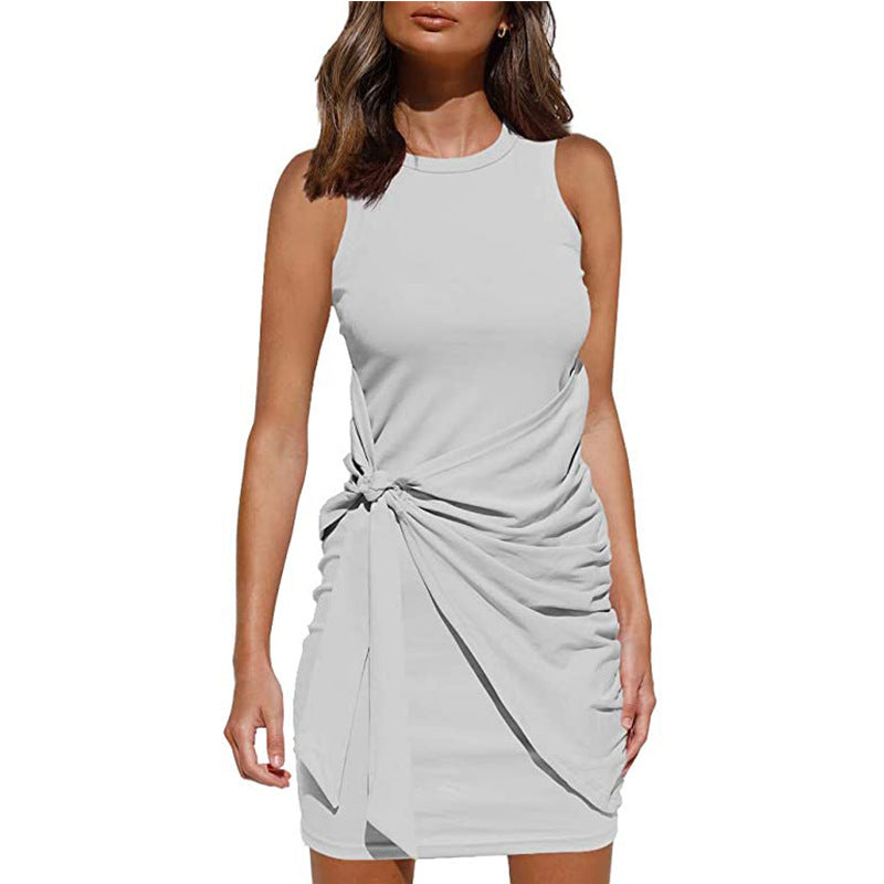 Robe Mini Drapée Tournée Sans Manches Chic und Stil