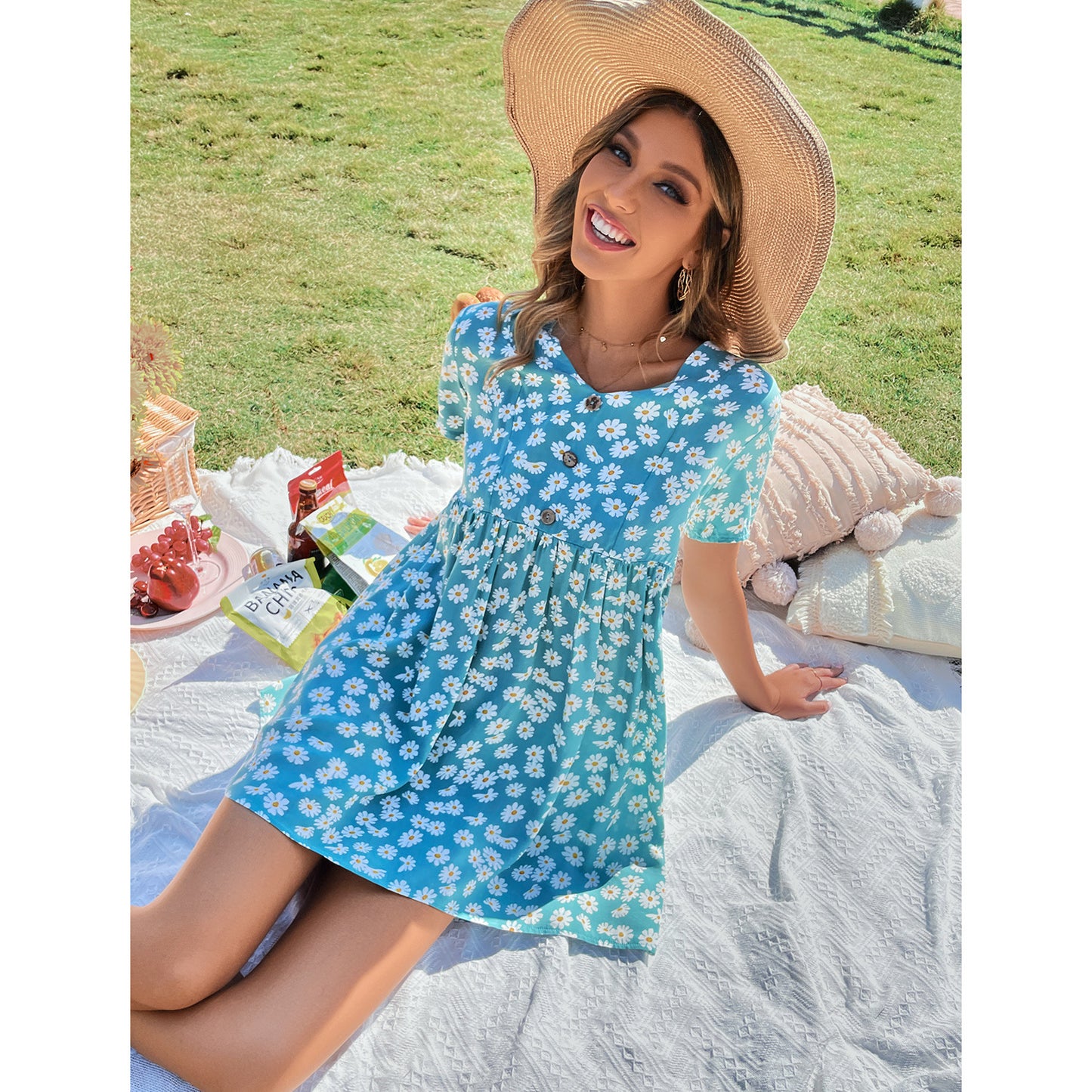 Robe à fleurs pour femmes avec détails de boutons et coupe décontractée Chic und Stil