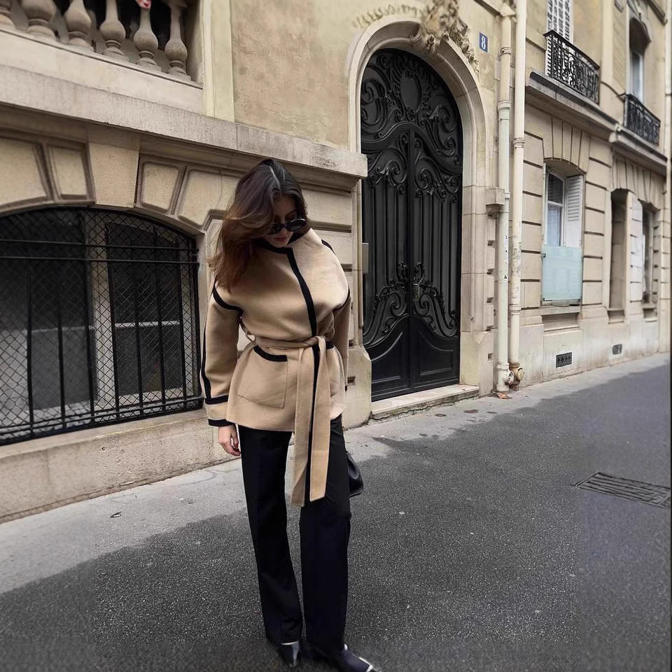 Blazer-kimono tendance pour femmes avec ceinture et détails contrastés Chic und Stil
