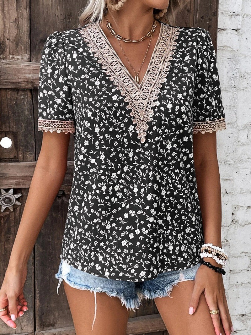 Blouse femme avec garniture en dentelle florale Chic und Stil