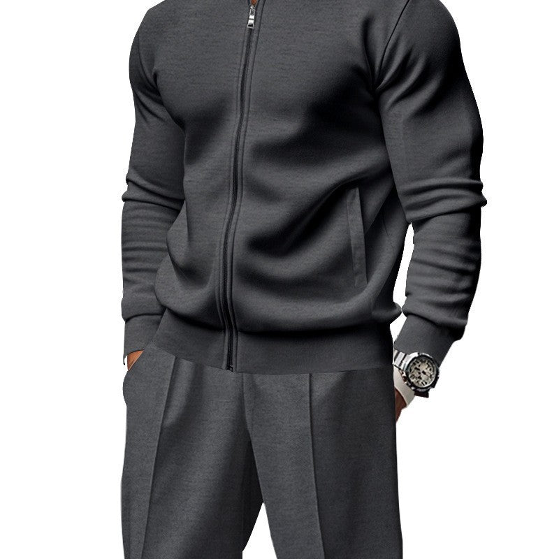 Veste à capuche sportive pour hommes avec fermeture éclair et pantalon d'entraînement assorti Chic und Stil